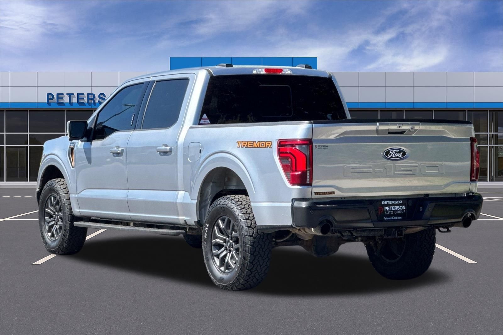 Used 2024 Silver Ford Tremor image 6