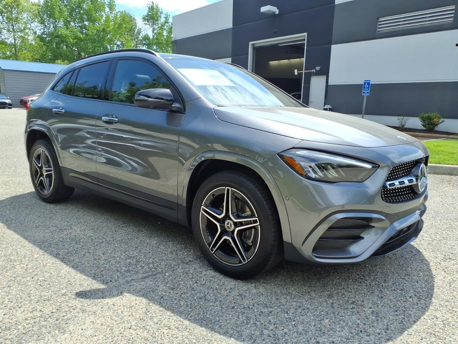 New 2026 Mountain Grey Metallic Mercedes-Benz GLA 250 image 4