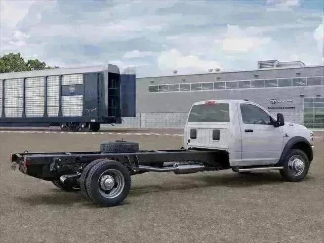 New 2026 Bright White Clear-Coat Exterior Paint RAM Tradesman image 14