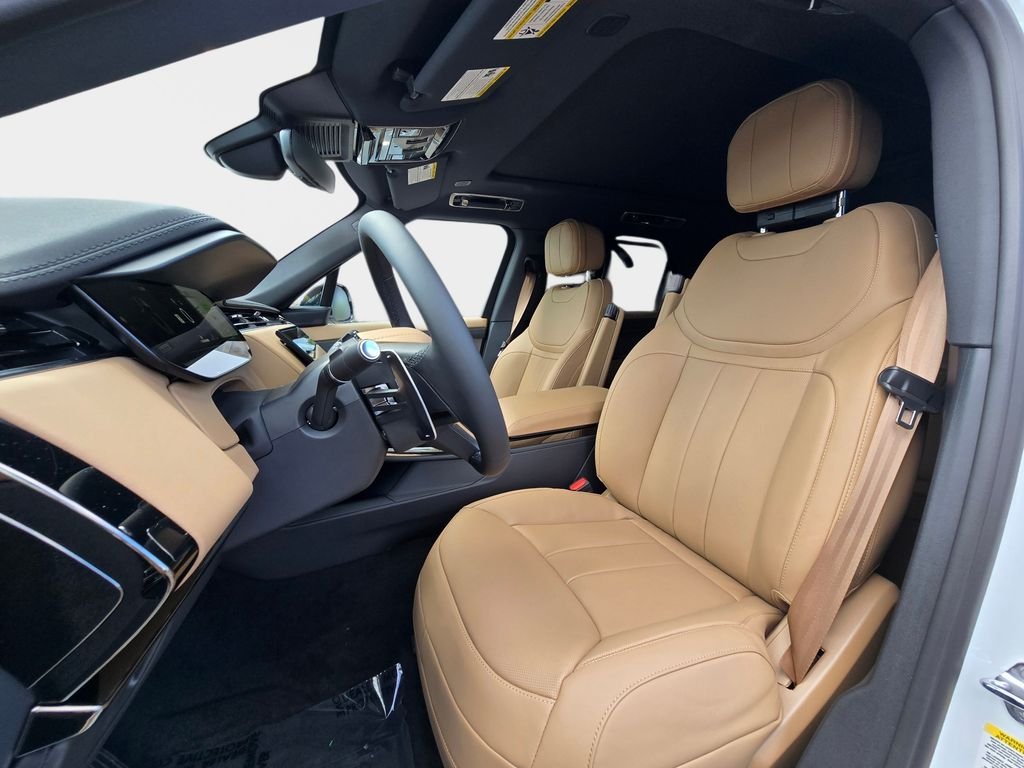 New 2026 Fuji White LAND ROVER SE image 15
