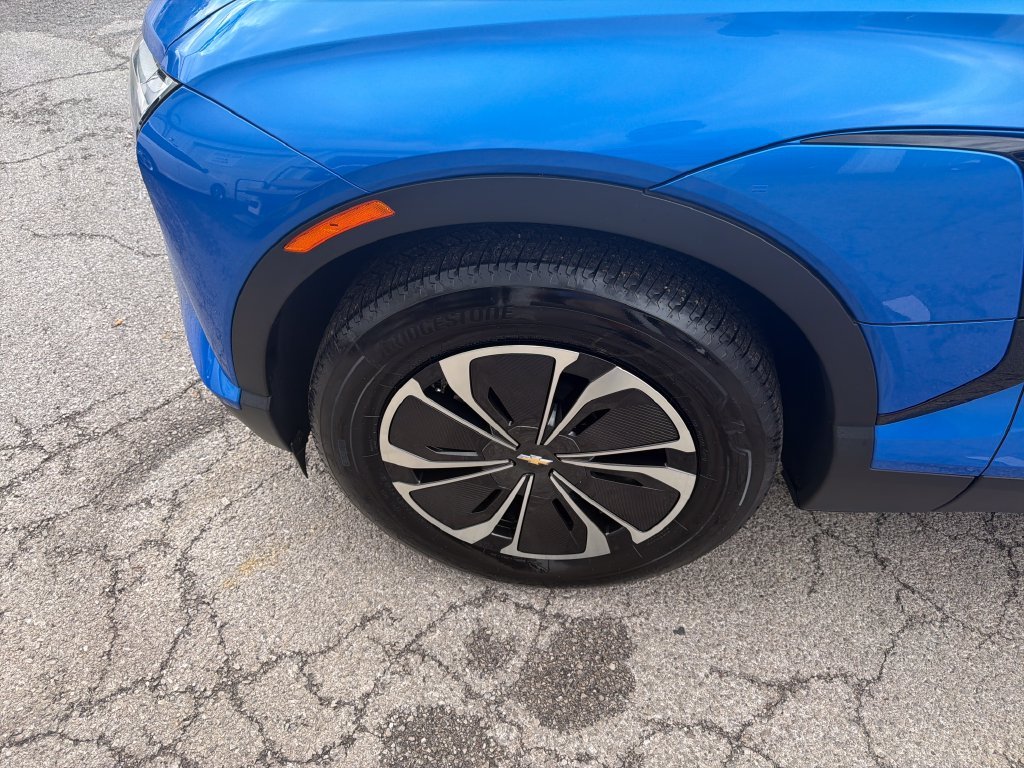 Used 2024 Blue Chevrolet LT image 10