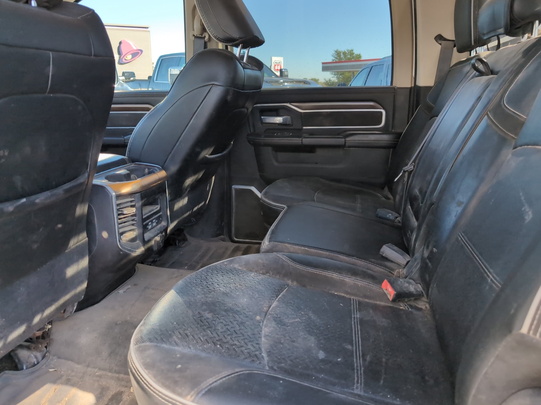 Used 2022 Pearl White Ram Laramie image 9