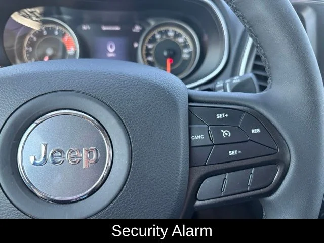 Used 2022 White Jeep Trailhawk image 28