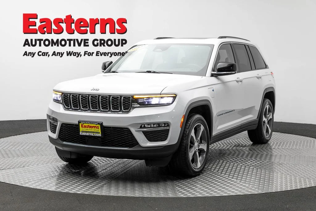 Used 2023 White Jeep 4xe image 1