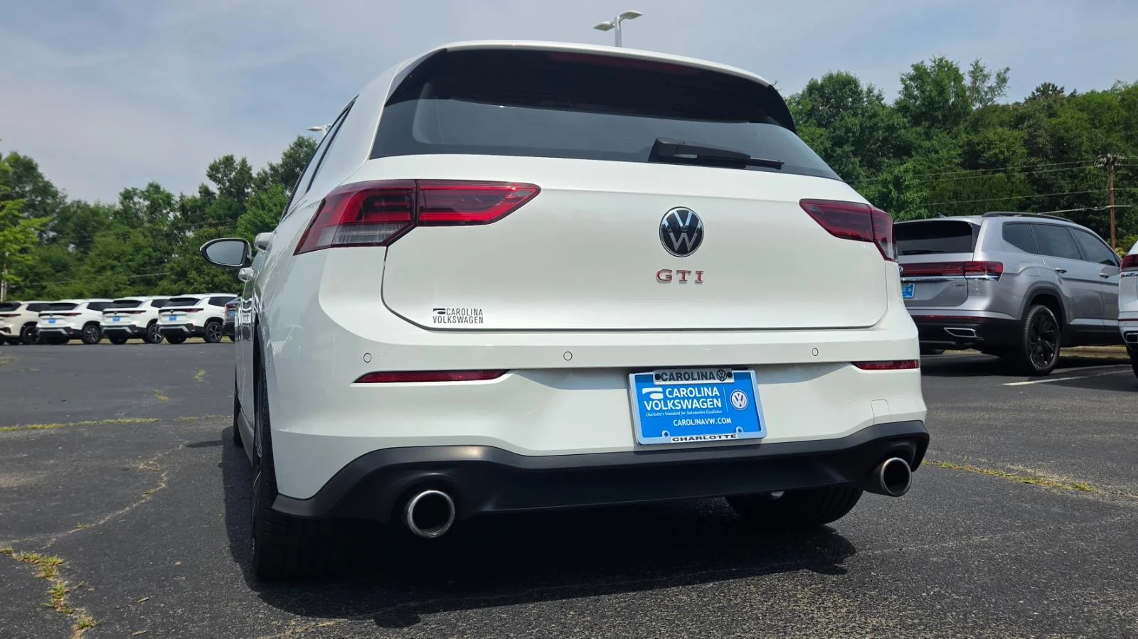 Used 2023 Opal White Pearl Volkswagen Autobahn image 6