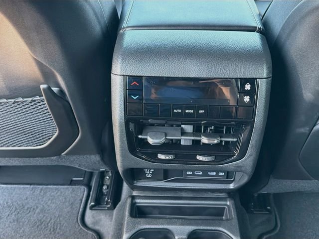 New 2027 White Jeep Limited image 29