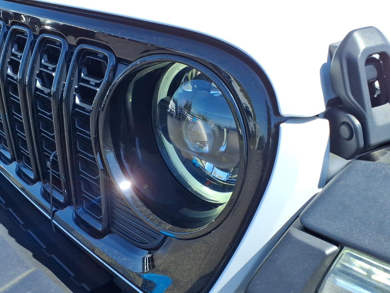 Used 2024 White Jeep Willys 4xe image 12