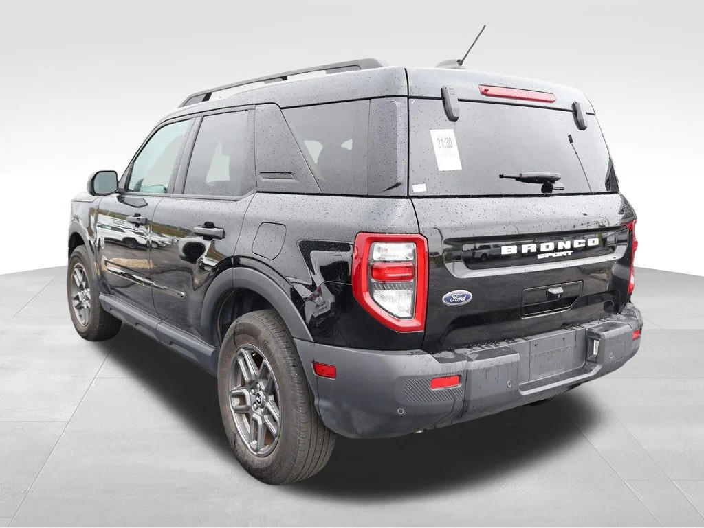 Used 2025 Shadow Black Ford Big Bend image 22