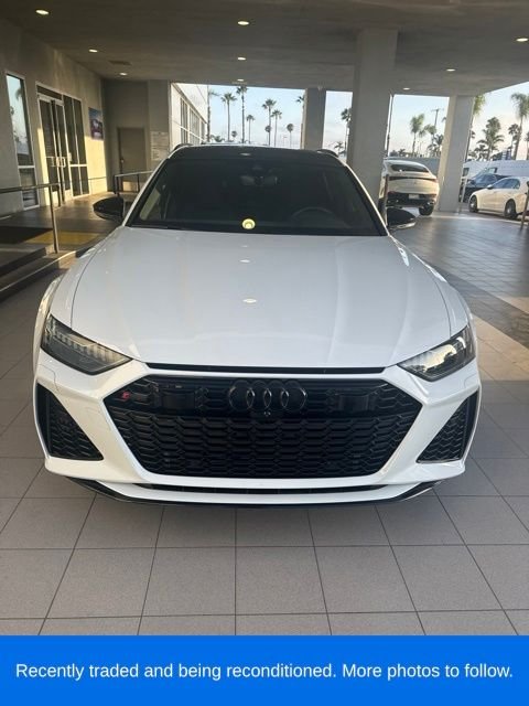 Used 2023  Audi 4.2 image 5