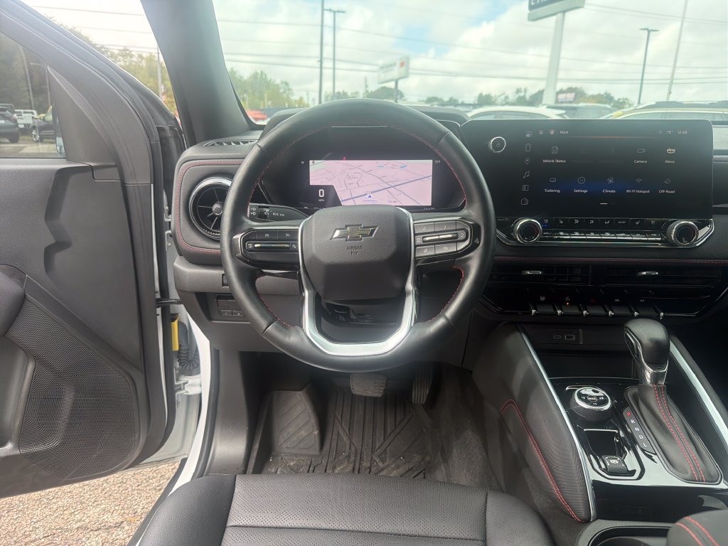 Used 2024 White Chevrolet Z71 image 16