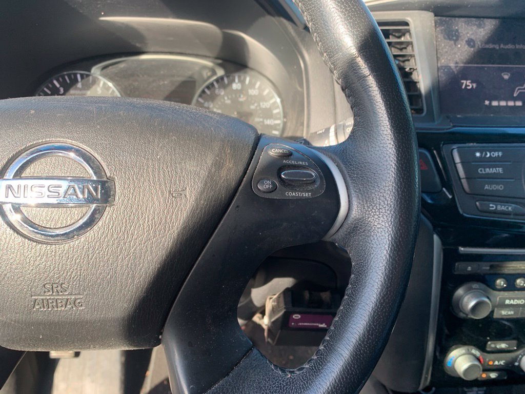 Used 2018 Silver Nissan SV image 14