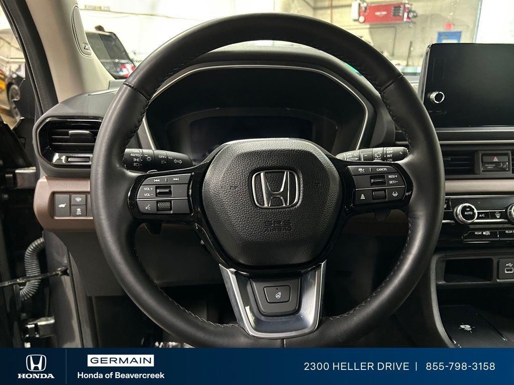 Certified Used 2025 Modern Steel Metallic Honda AWD Elite image 16