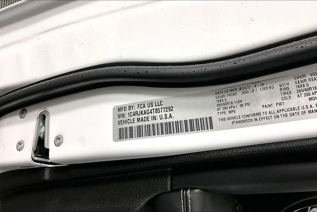 New 2026 White Jeep Laredo image 9