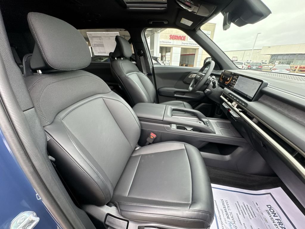 New 2027 Black Kia S image 26