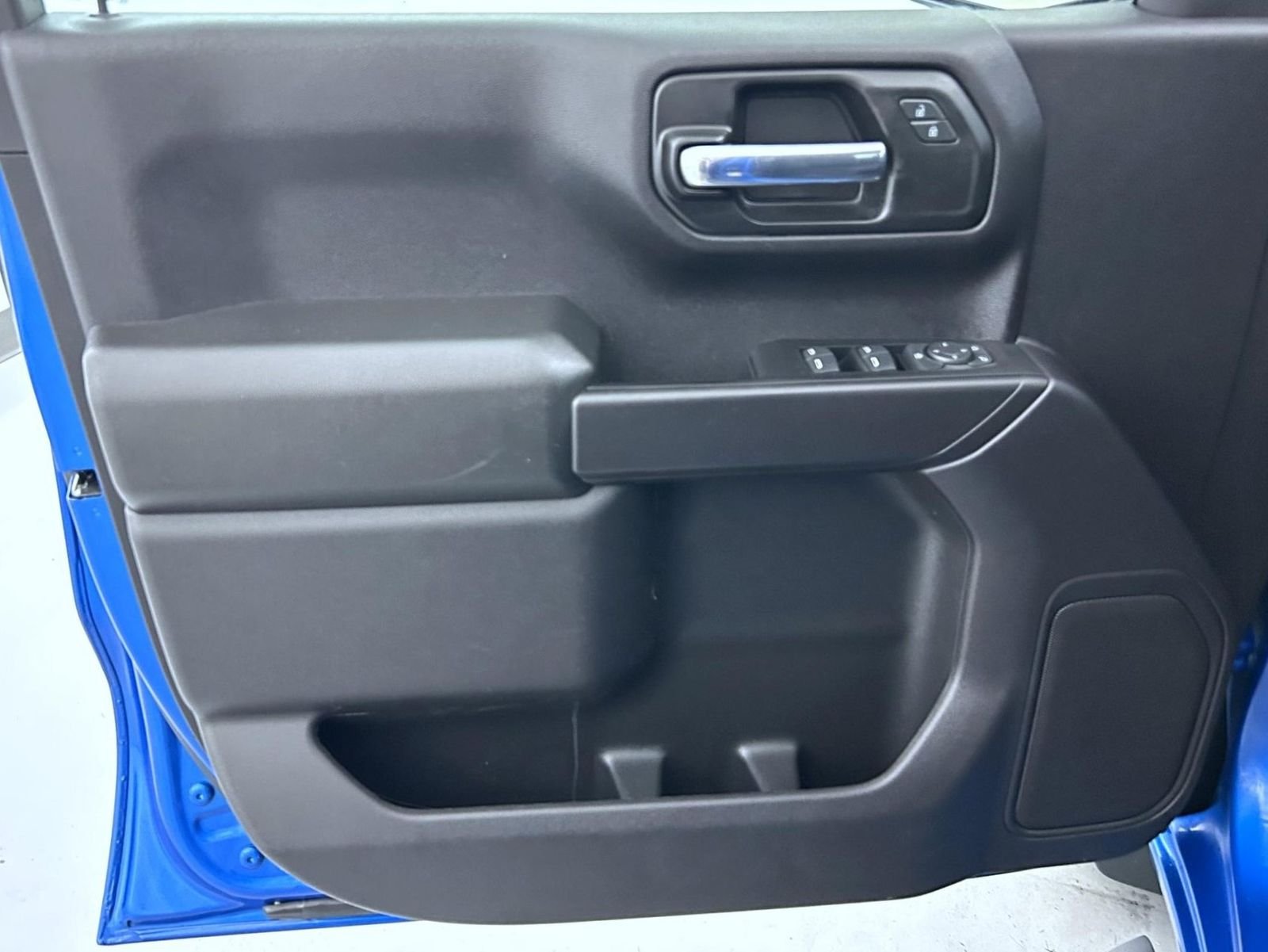 Used 2024 Blue Chevrolet Custom Trail Boss image 9