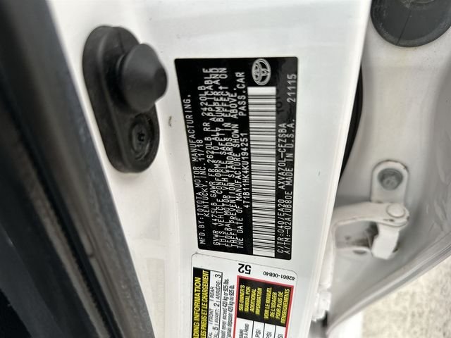 Used 2019 White Toyota SE image 39
