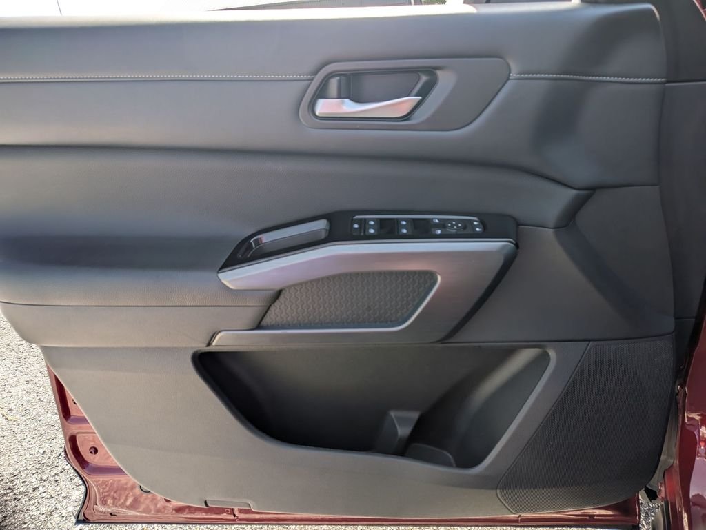 Used 2024 Red Nissan SL image 24