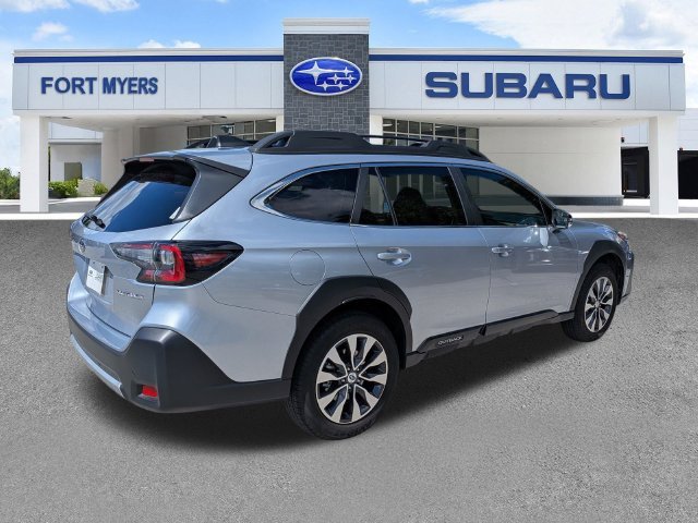 Used 2025 Silver Subaru Limited image 4