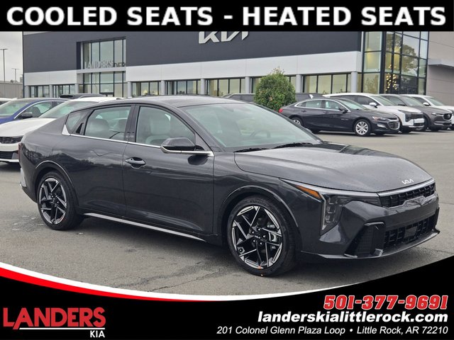 2025 Kia K4 GT-Line