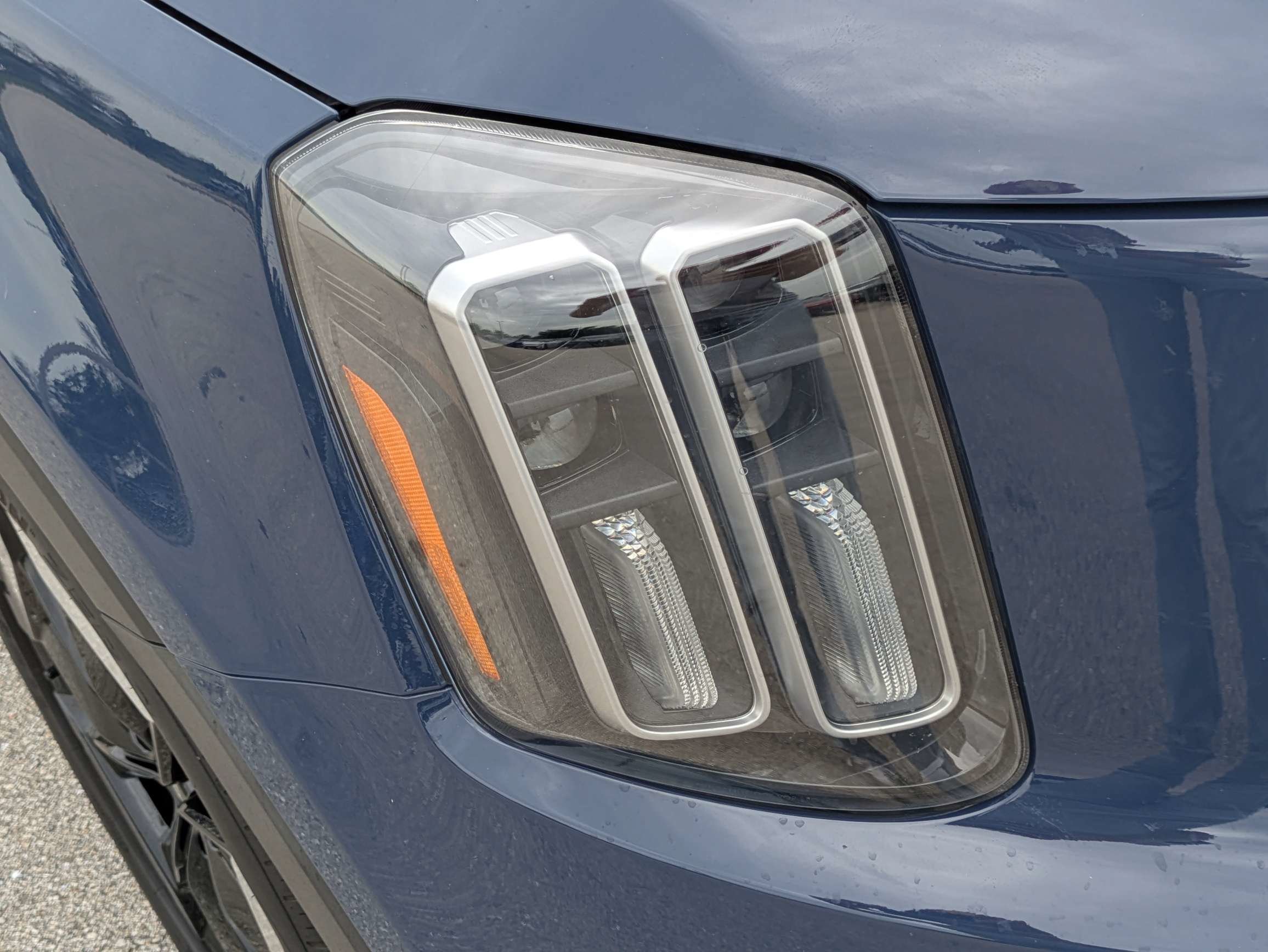 Certified Used 2025 Midnight Lake Blue Kia EX image 10