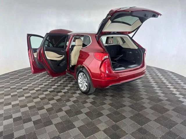 Used 2019 Red Buick Essence image 20
