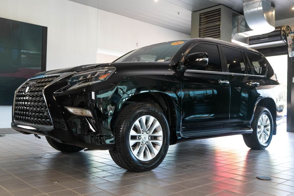 Used 2022 Black Lexus 460 image 3