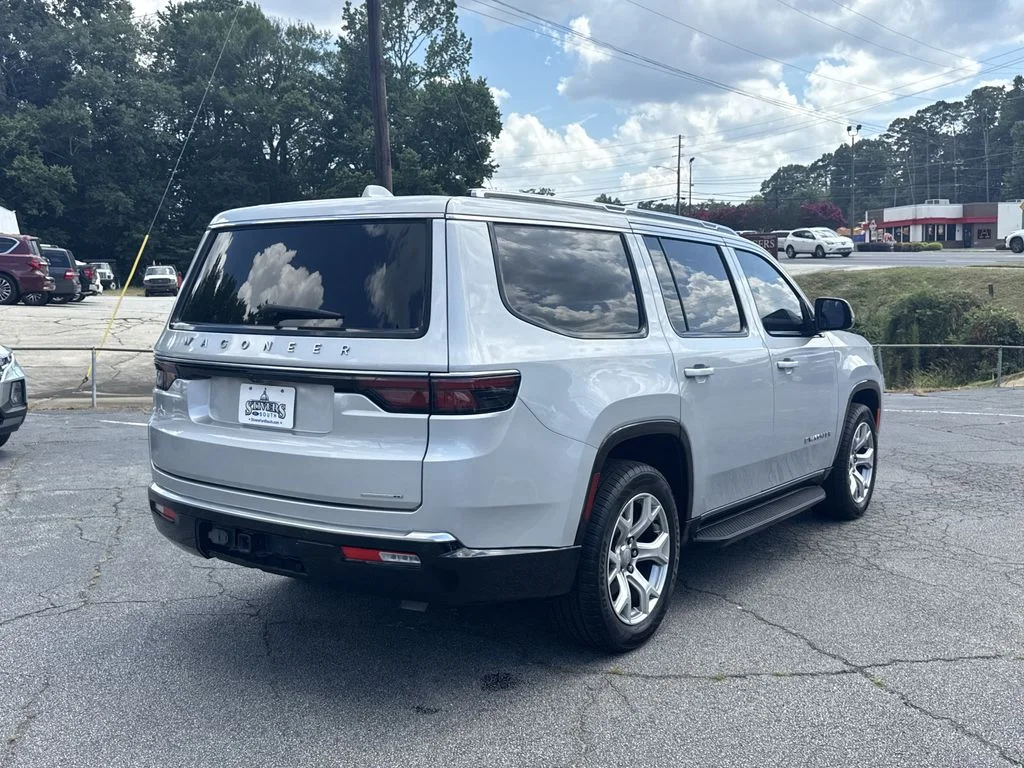 Used 2022 Silver Jeep Series II image 7