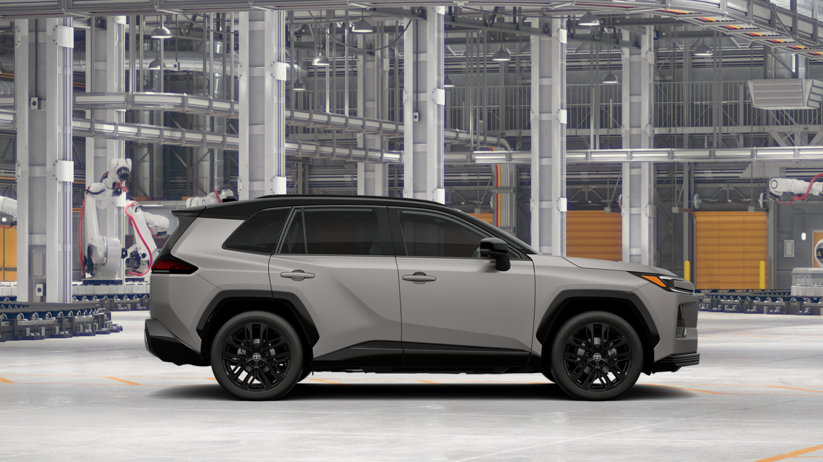 New 2026 Meteor Shower with Midnight Black Metallic roof Toyota XSE image 12
