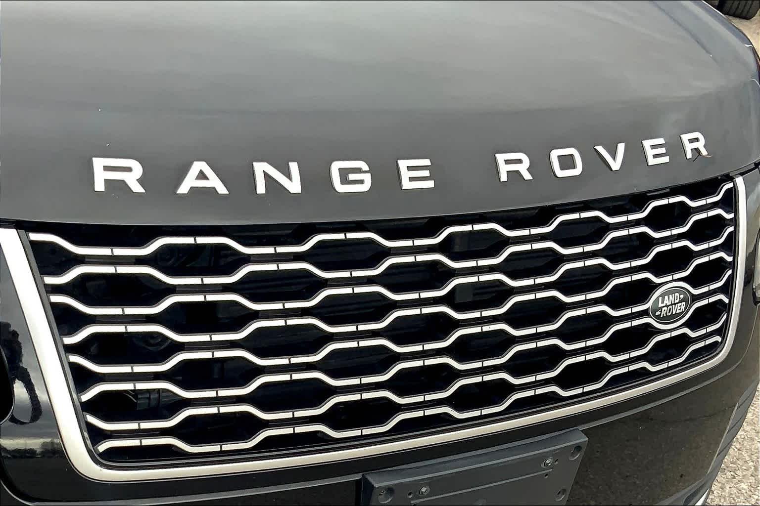 Used 2021 Santorini Black Metallic Land Rover Westminster image 29