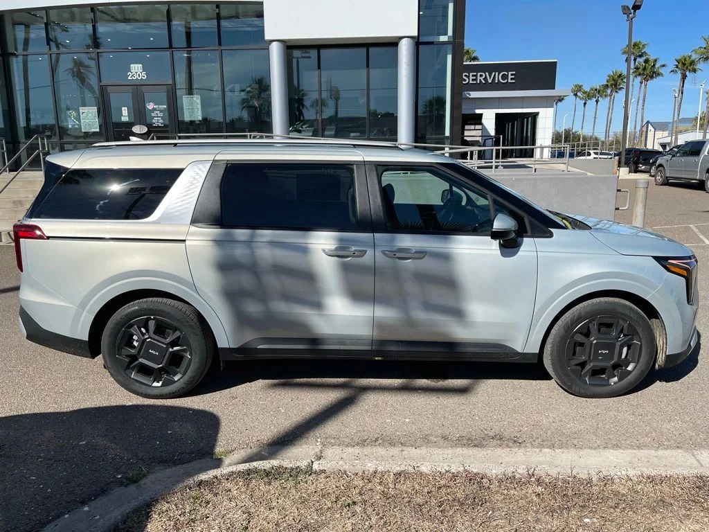 New 2026 White Kia EX image 7