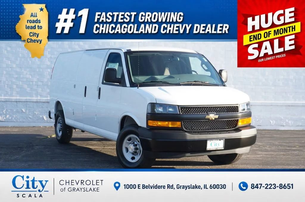 New 2026 Summit White Chevrolet WT image 1