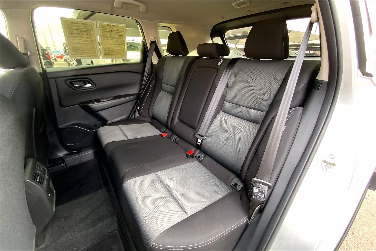Used 2025 Brilliant Silver Metallic Nissan SV image 40