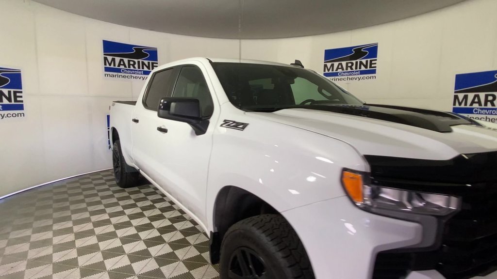 Used 2024 Summit White Chevrolet LT Trail Boss image 4