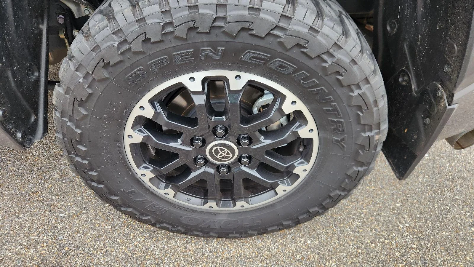 Used 2024 Magnetic Gray Metallic Toyota SR5 image 9