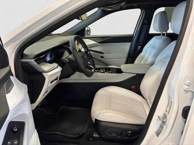 New 2026 White/off-white Jeep Limited image 10