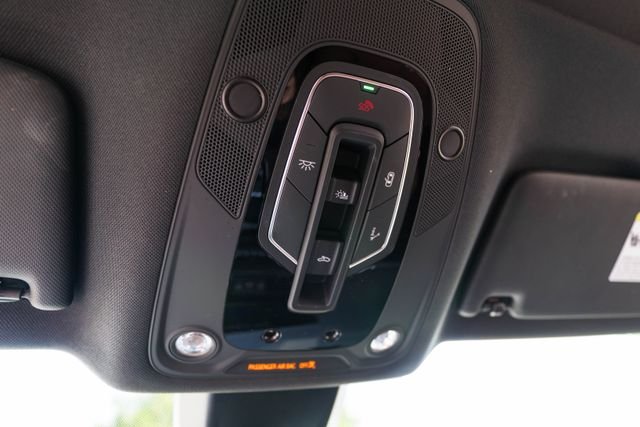 Used 2024  Audi 55 Premium image 30
