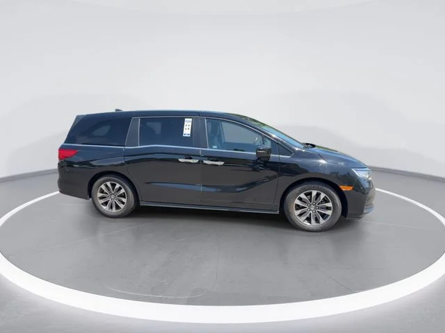 Used 2024  Honda EX-L image 9