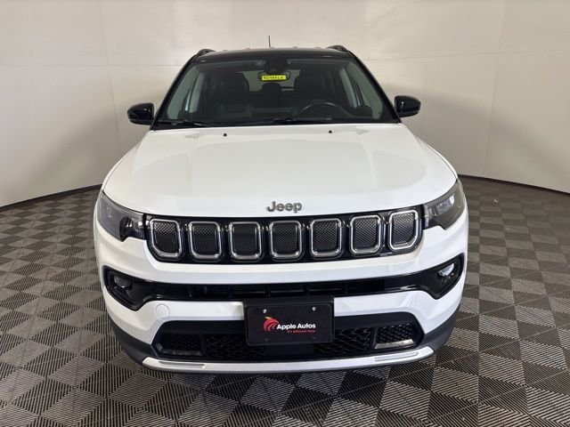 Certified Used 2022 White Jeep Limited image 2