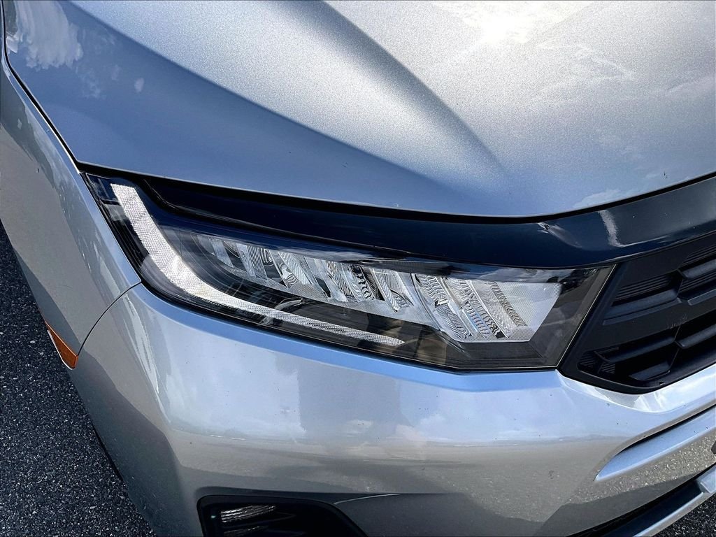 Used 2026 Silver Honda EX-L image 33