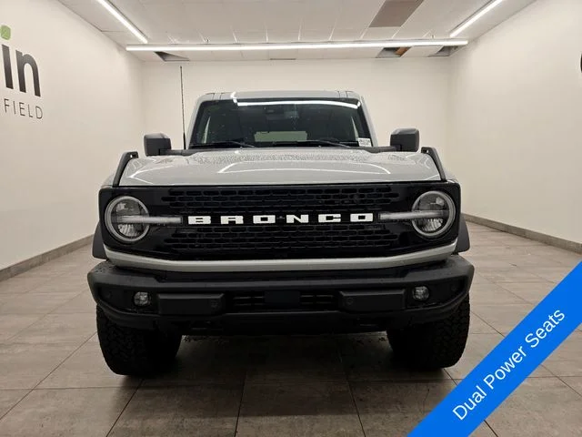 New 2026 Avalanche Gray Ford Outer Banks® image 7
