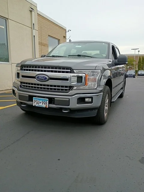 Used 2018 Gray Ford XLT image 4