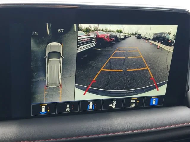Used 2022 Summit White Chevrolet RST image 18