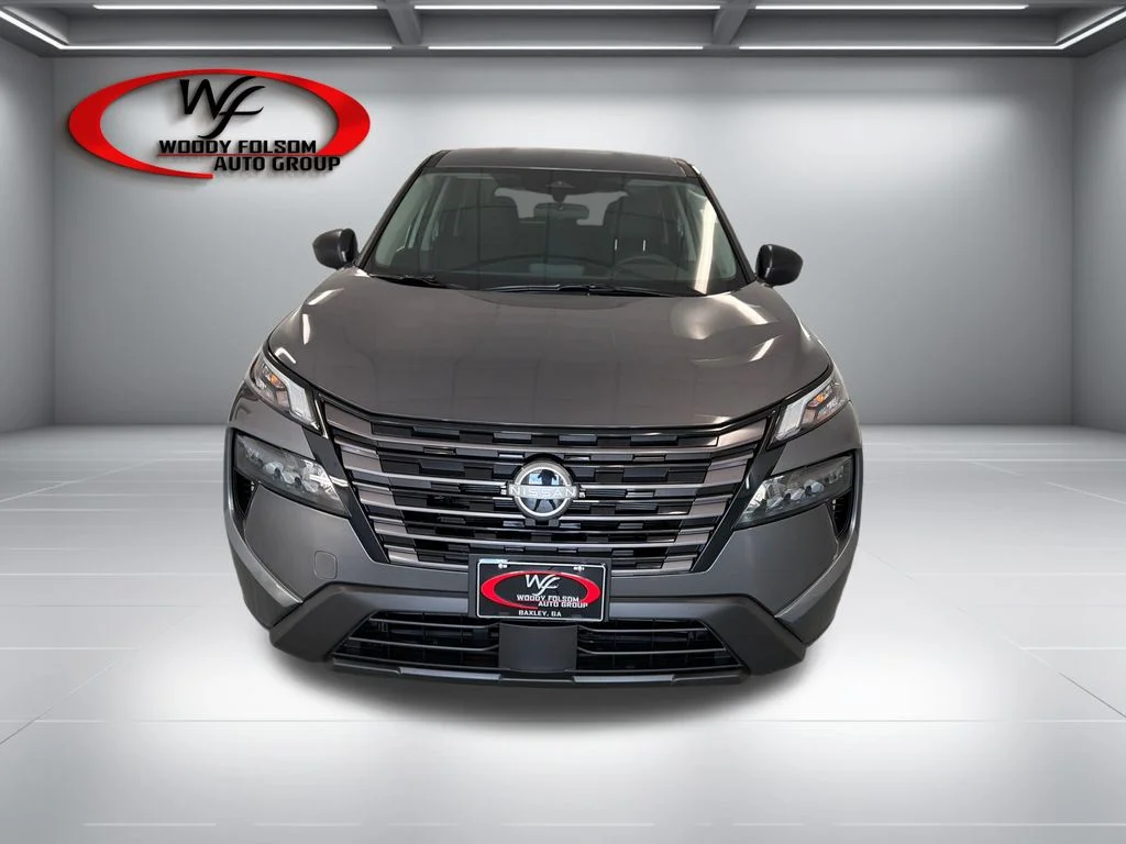 New 2026 Gray Nissan S image 2
