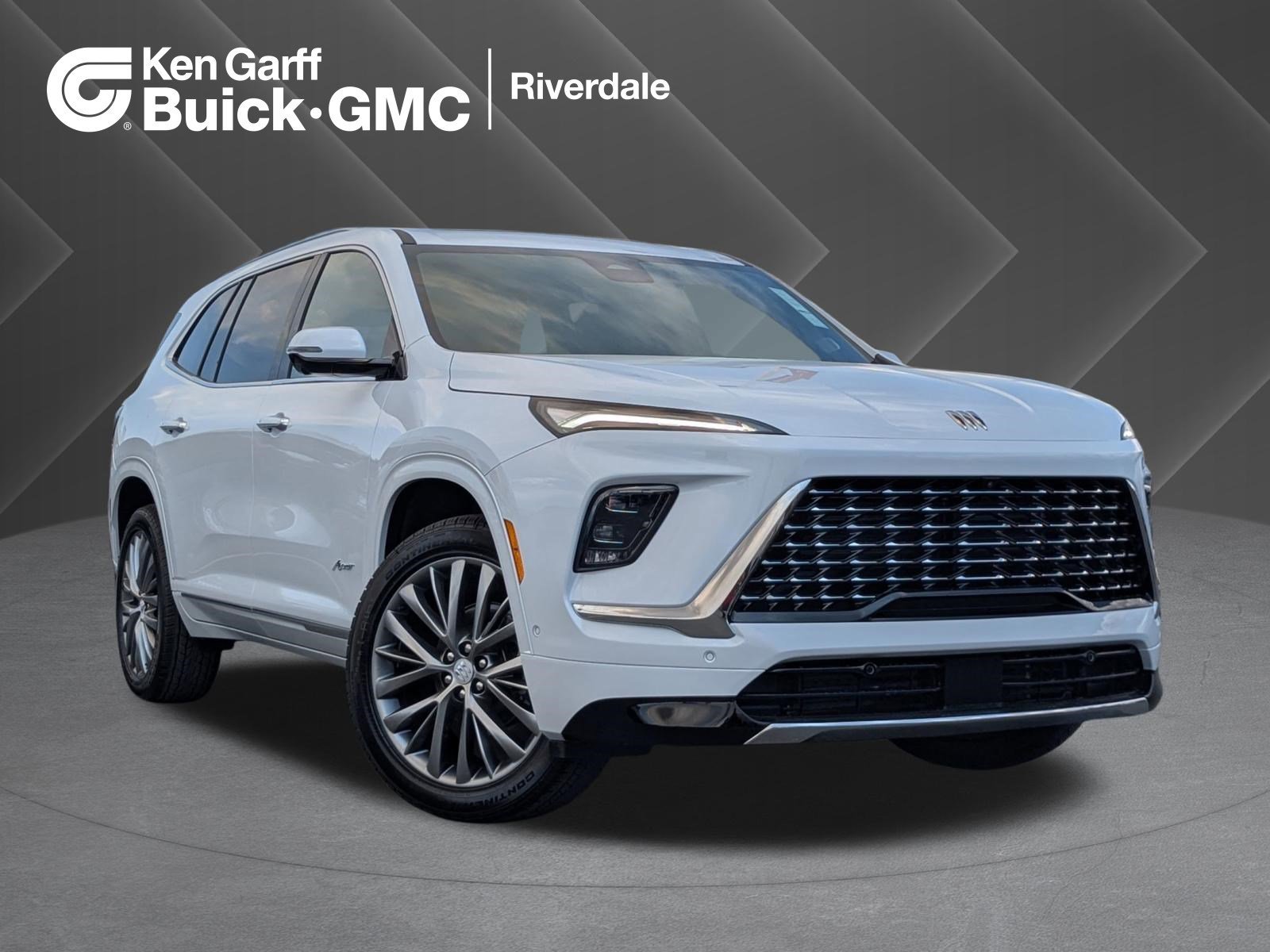 2026 Buick Enclave Avenir AWD's photo