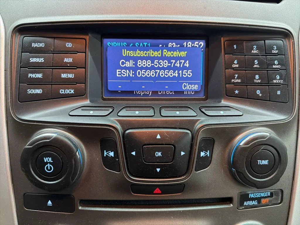 Used 2014 White Ford Base image 37