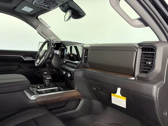 2026 GMC Sierra 1500 SLT - Photo 38