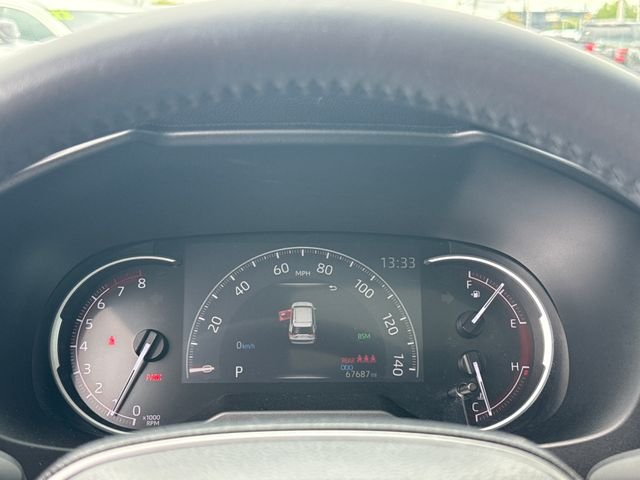 Used 2019 Red Toyota Limited image 17