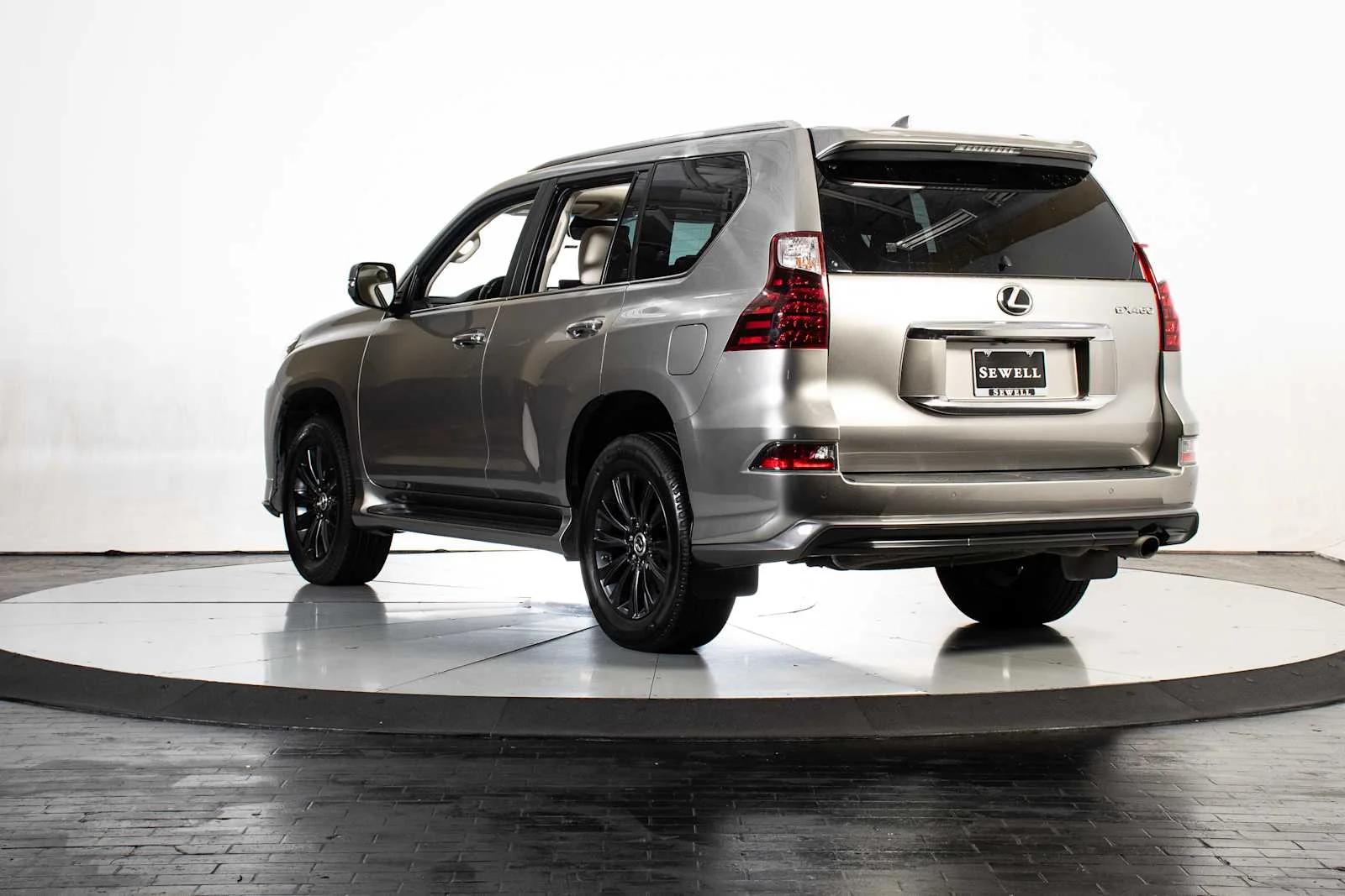 Certified Used 2022 ATOMIC SILVER Lexus Luxury image 5