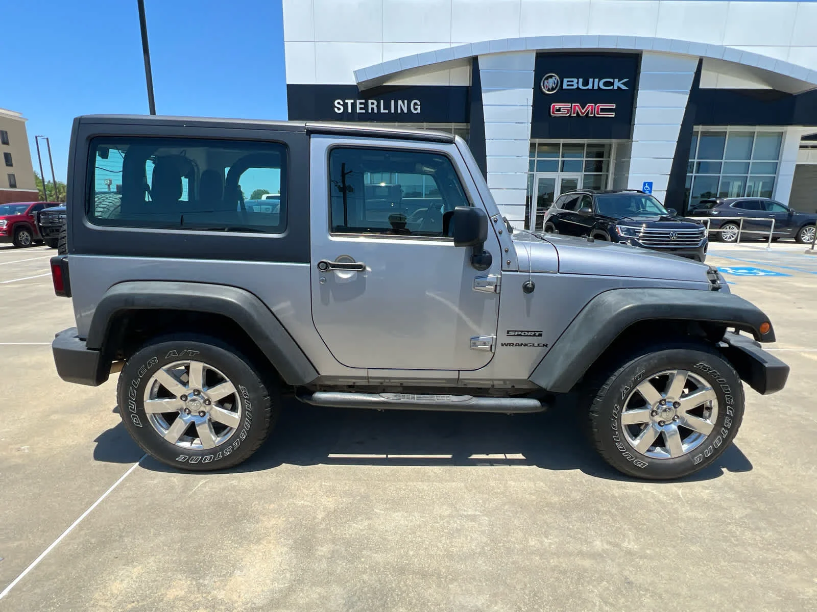 2016 Jeep Wrangler Sport S's photo