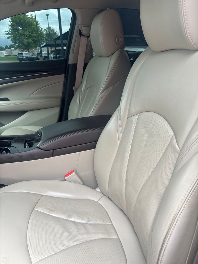 Used 2019 Red Buick Premium I Group image 7